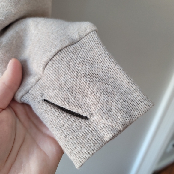 🌼Girls🌼All in Motion tunic sweatshirt Heather oatmeal large - Picture 3 of 9